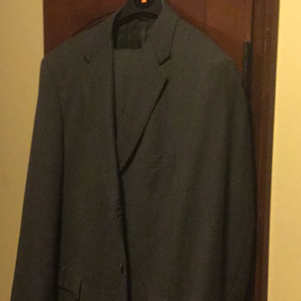 Men's suit